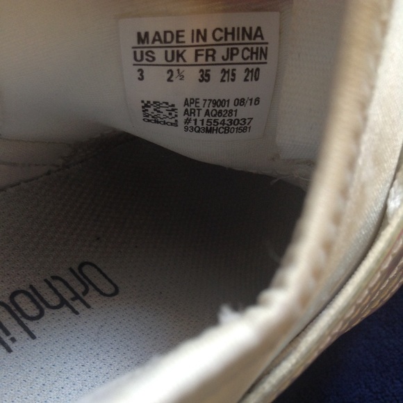 Adidas Holographic Iridescent Tubular Radial K - Picture 8 of 8